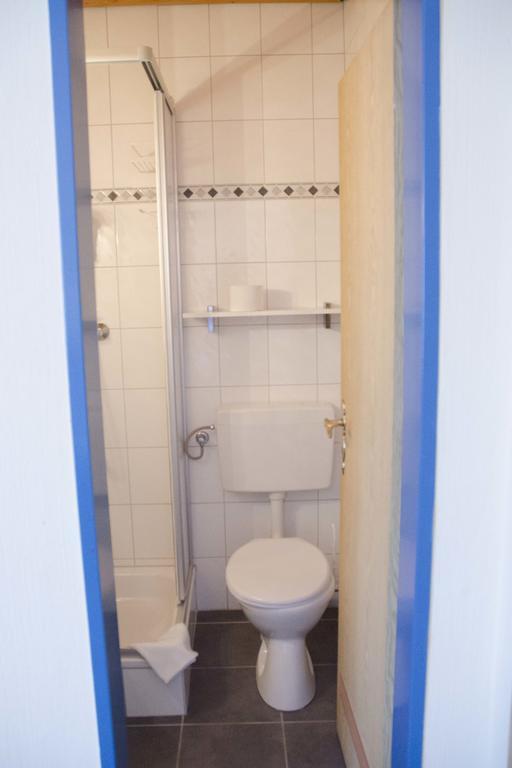 Zum Wikinger Hotel Nessmersiel Room photo