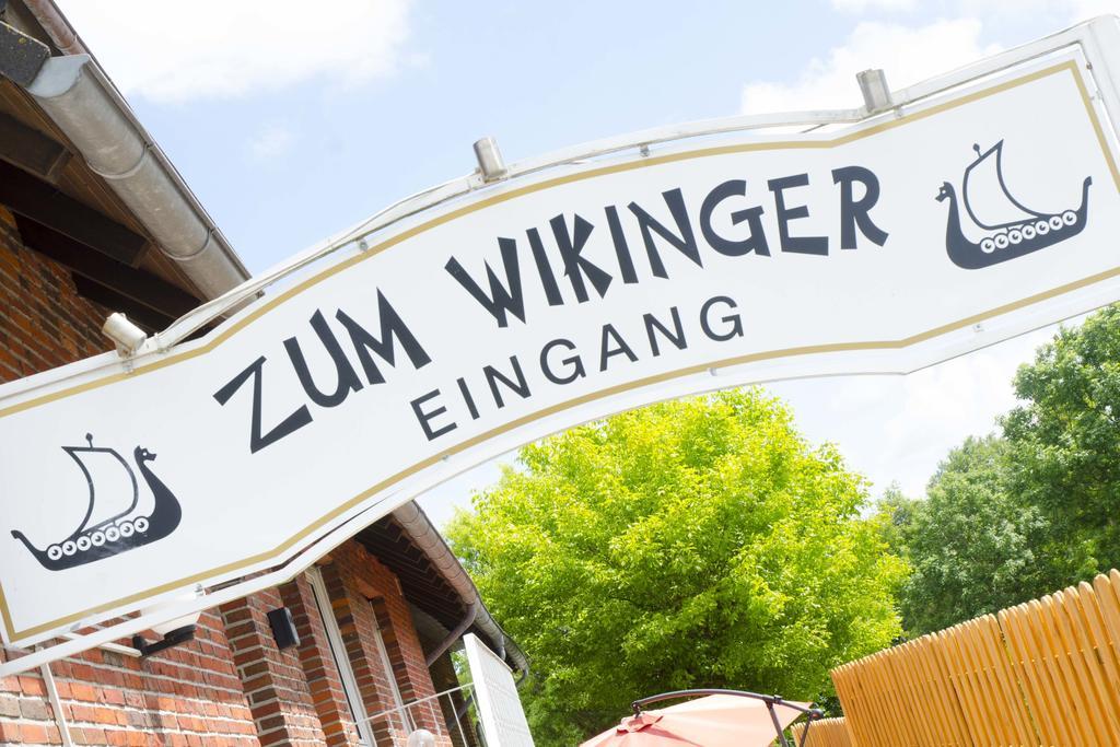 Zum Wikinger Hotel Nessmersiel Exterior photo
