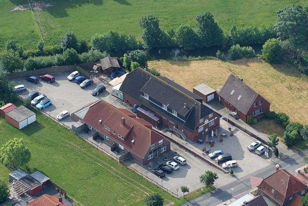 Zum Wikinger Hotel Nessmersiel Exterior photo